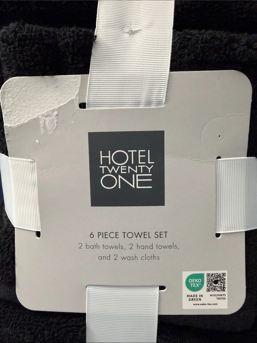 NWT Hotel Twenty One Towel Set